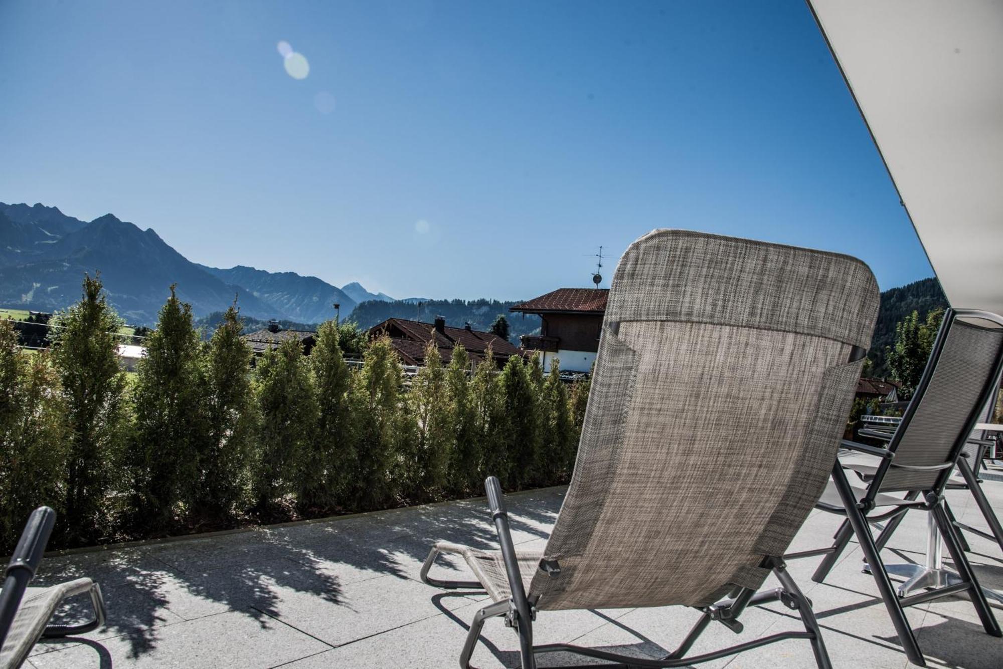 Alpenhaus Steiner - Top-Ferienwohnungen - Sommer-Bergbahn Inklusive Bolsterlang Bagian luar foto